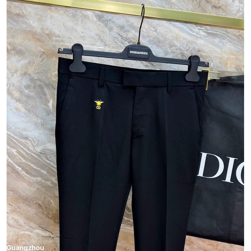 Quần Âu Ci Di Ong Thêu Vàng Trước Điểm Nhấn Chất Vải Dày Dặn Không Xổ Khi Giặt