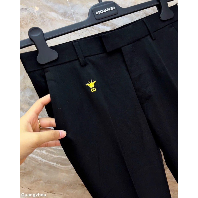 Quần Âu Ci Di Ong Thêu Vàng Trước Điểm Nhấn Chất Vải Dày Dặn Không Xổ Khi Giặt