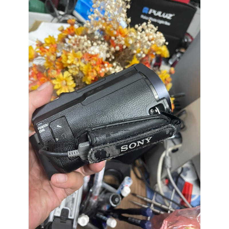 Máy quay phim Sony HDR CX630 chống rung mắt liếc