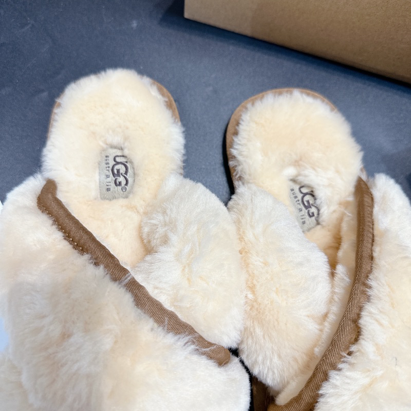 Dép lông U.GG lông mềm