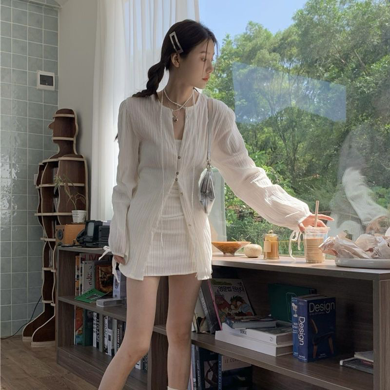 Bộ đồ thu xuân Kumikumi nữ tay dài áo sơ mi buộc dây váy xếp ly