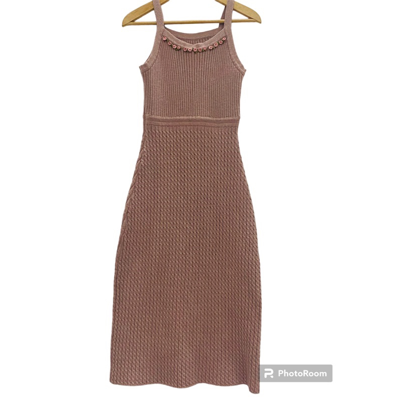 Đầm len vặn thừng size SM