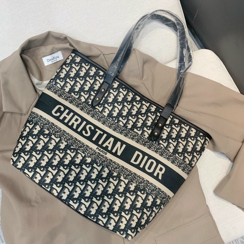 Túi Tote D.ior sang chảnh size lớn 38-30 đi làm đi đi chơi T6065