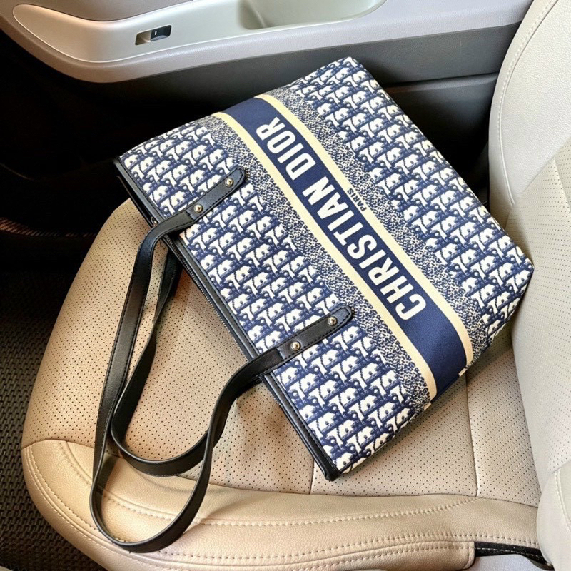 Túi Tote D.ior sang chảnh size lớn 38-30 đi làm đi đi chơi T6065