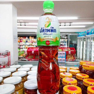 Nước mắm hiệu cá mực Squid 700ml Thái Lan