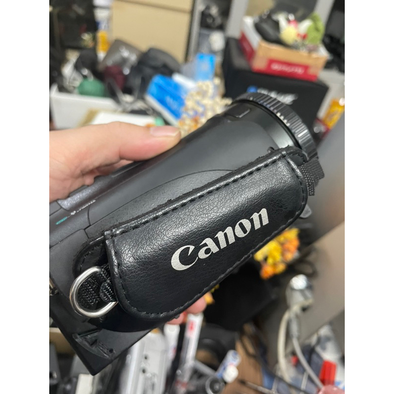 Máy quay phim Canon IVIS HF G20