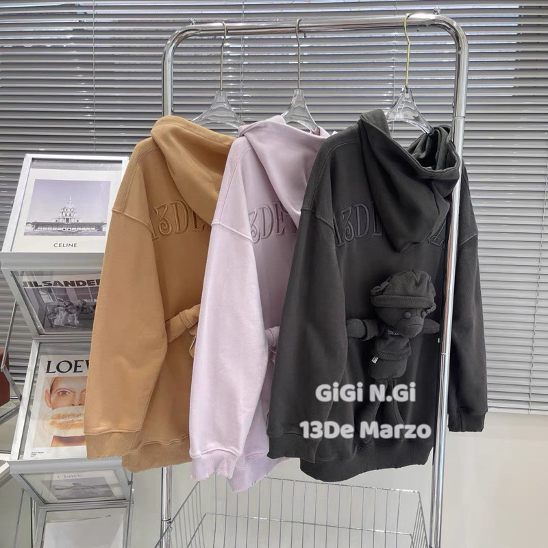 Áo hoodie 13demarzo tặng kèm gấu tháo rời tiện lợi