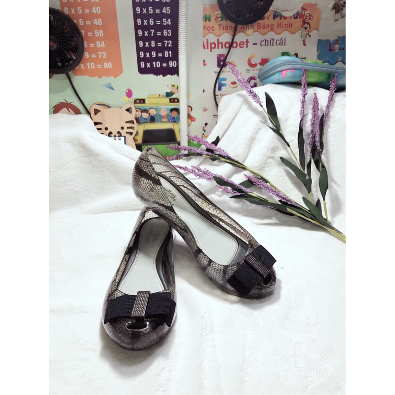 Giày sandal melissa thơm, size 37 chân thon, 2 hand, new 99%