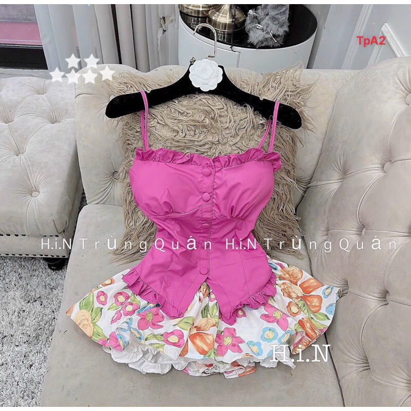 SET ÁO HAI DÂY CÚP NGỰC VIỀN BÈO ĐÍNH NÚT PHỐI CHÂN VÁY HOA