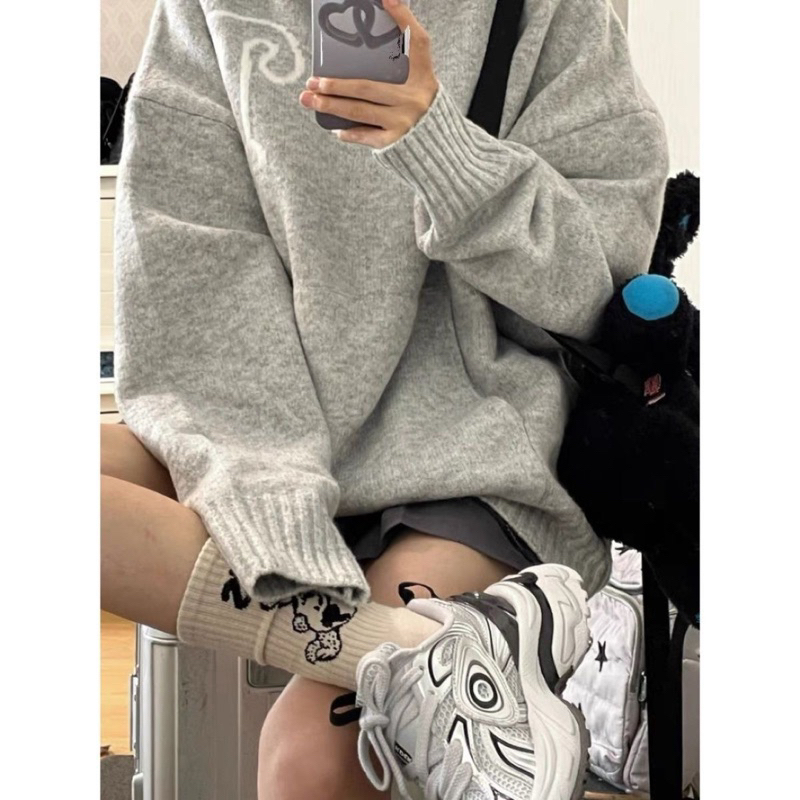Áo len trùm đầu rộng rãi phong cách đường phố áo dệt kim màu xám kiểu retro phong cách cặp đôi
