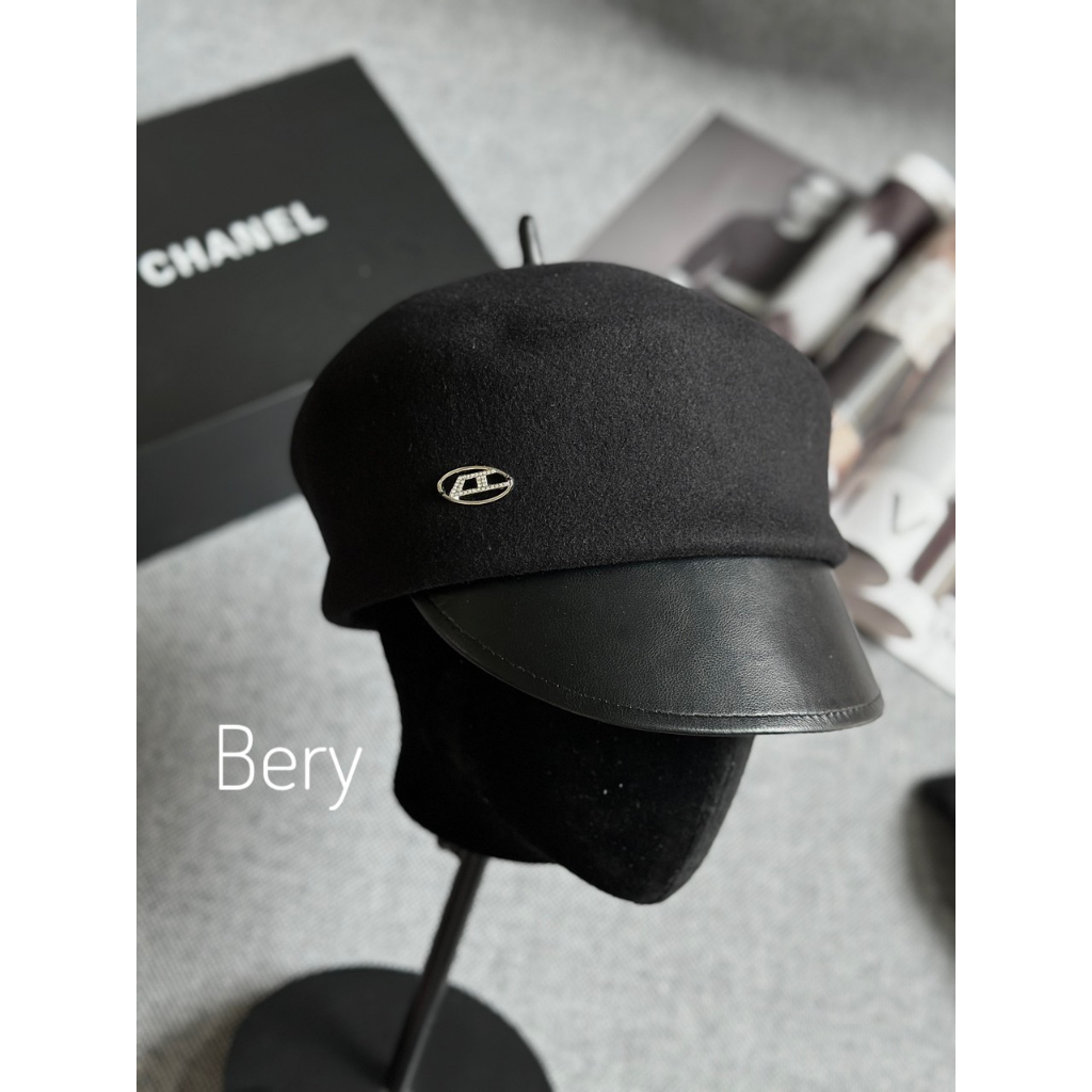 MŨ NỒI DES TAG ĐÍNH ĐÁ DẠ ÉP