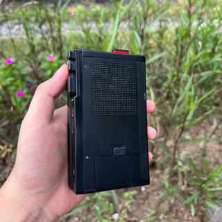 Máy cassette Sony