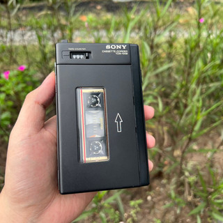 Máy cassette Sony