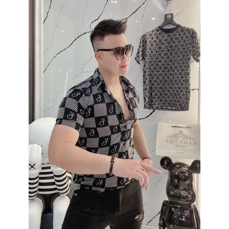 Áo Sơ Mi Nam Tay Ngắn Hoạ Tiết Chất Lụa Hàn Không Nhăn Mềm Mát