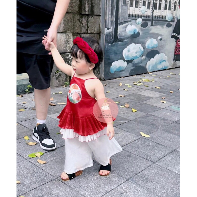 Set yếm lụa cho bé gái size 5-24kg