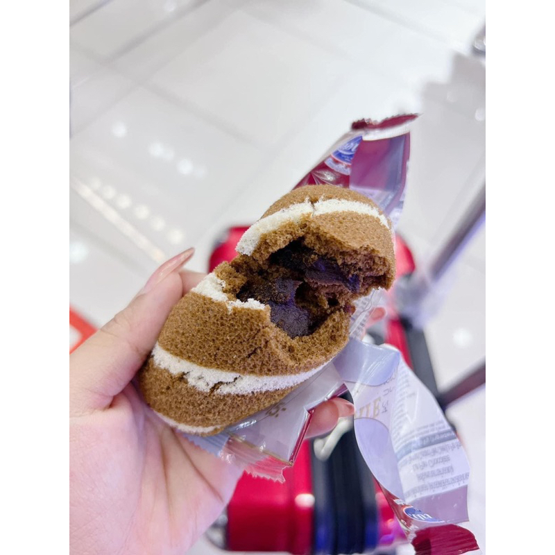 BÁNH CHUỐI SÔCÔLA SẦU RIÊNG DỪA 711 CHUẨN THÁI LAN