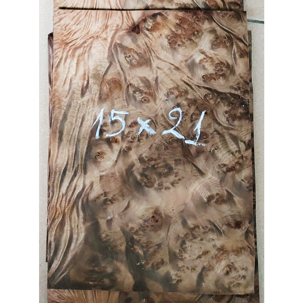 Ván lạng veneer Nurl  QC  150 x 210mm dùng làm đồ trang trí, tranh ảnh, handmade, dán thùng loa.