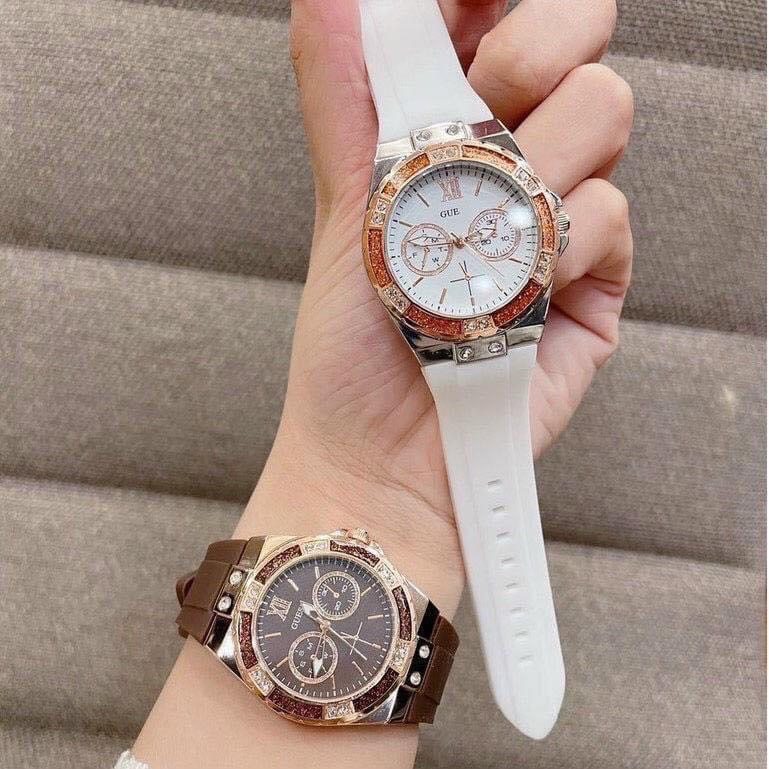 Đồng hồ trắng Nâu  dây cao su , chịu nước sinh hoạt-Hà Leo