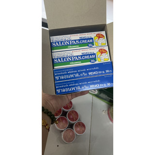 1 tuýp gel xoa bóp Salonpas 30g