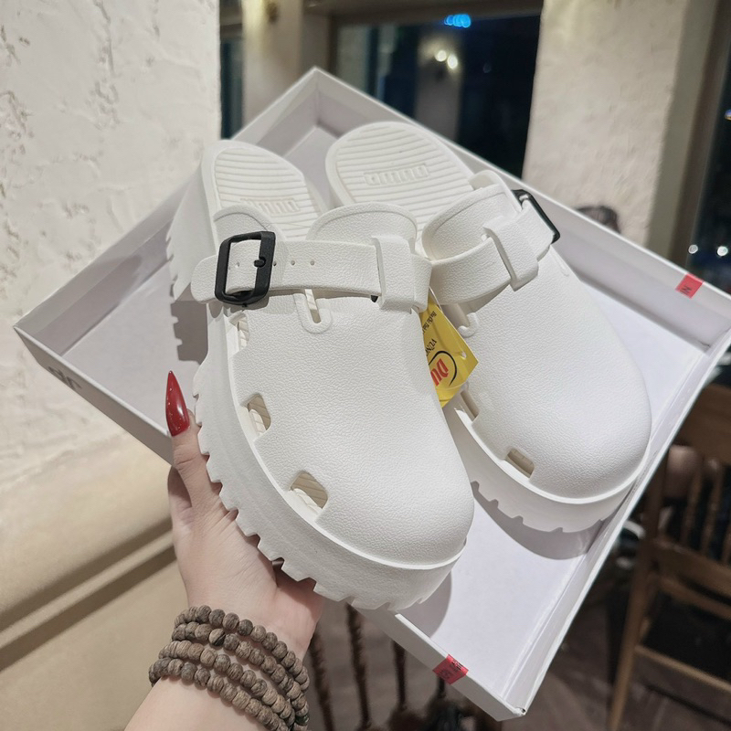 Dép sục nhựa siêu chất