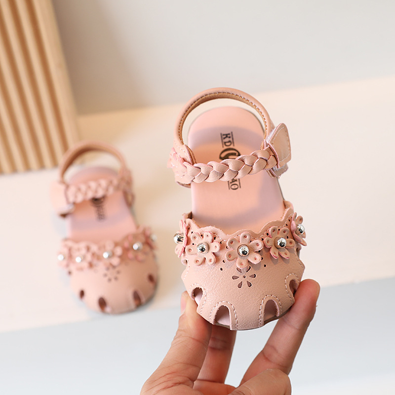 Giày Tập Đi Em Bé Đế Mềm Mẫu 2019