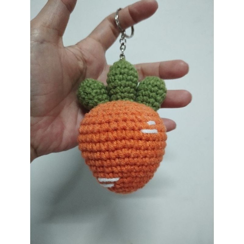 Móc khoá bé thỏ cà rốt / bé sâu len handmade