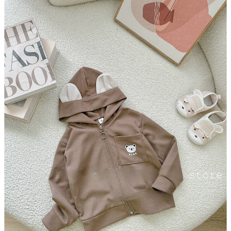 Áo khoác cho bé, áo khoác nhẹ chất tổ ong dày dặn mũ thêu đắp tai gấu cho bé trai và bé gái