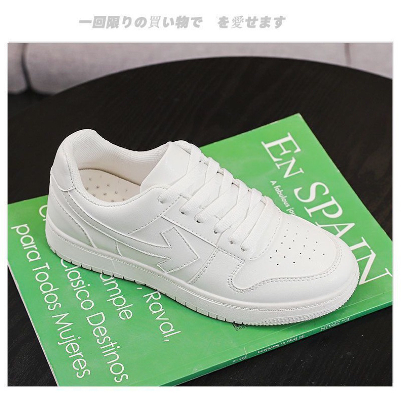 Giày thể thao Warrior chính hãng đế êm, nhẹ, dễ mix đồ