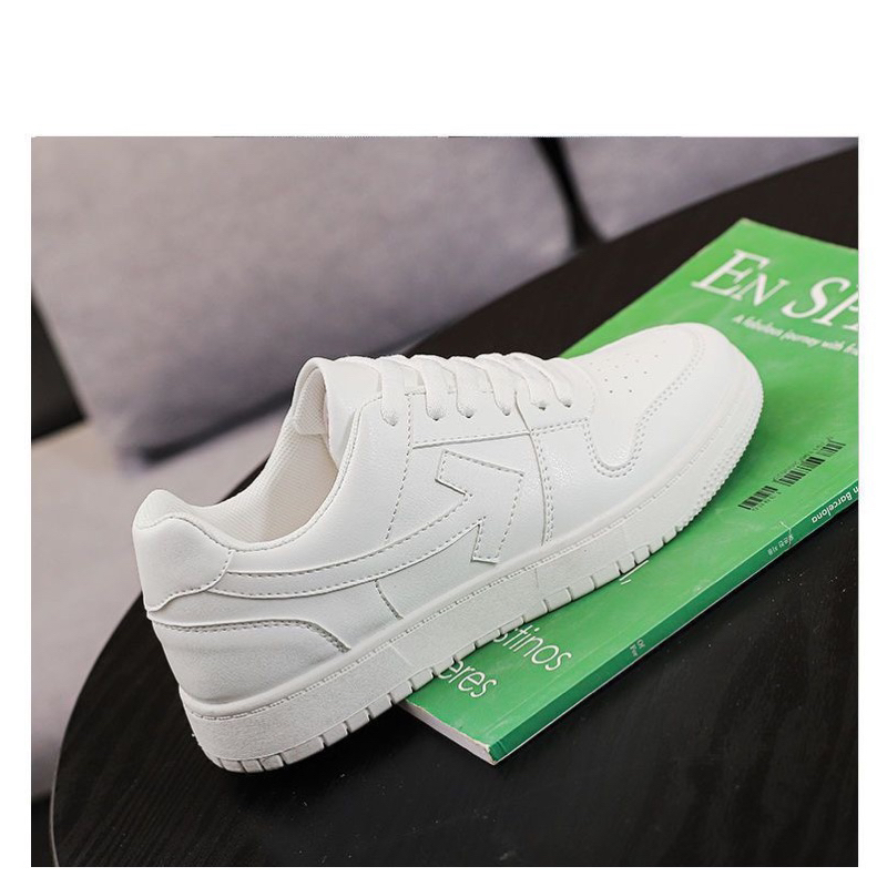 Giày thể thao Warrior chính hãng đế êm, nhẹ, dễ mix đồ