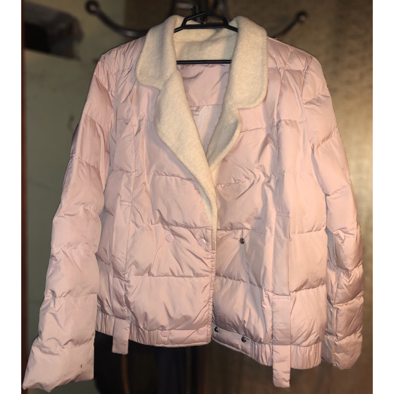 Pass áo phao hồng xinh