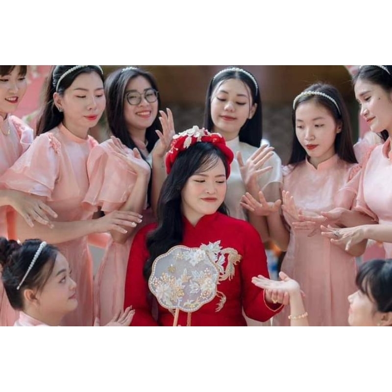 Cho thuê áo dài bưng quả đồng giá 90k