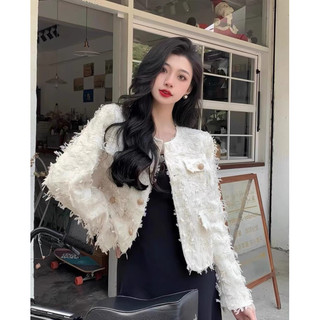 Áo khoác tua lông xinh xịn thời trang thu đông 2023