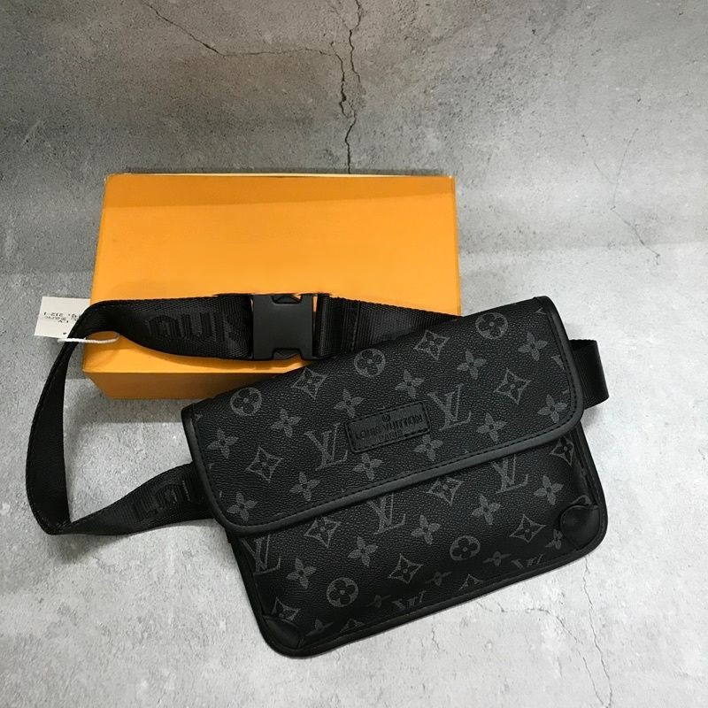 Túi đeo chéo nam kiểu ngang hoạt tiết luôn vui tươi in đậm   Mã T 04