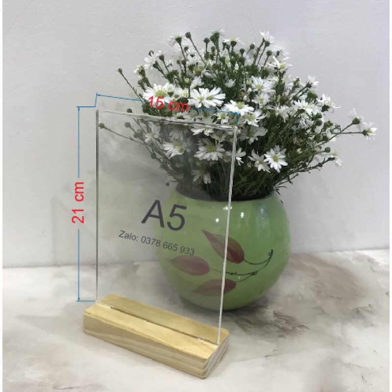 Menu mica A5 15 x 21cm. Đế Lùa, Đế Gỗ theo yêu cầu