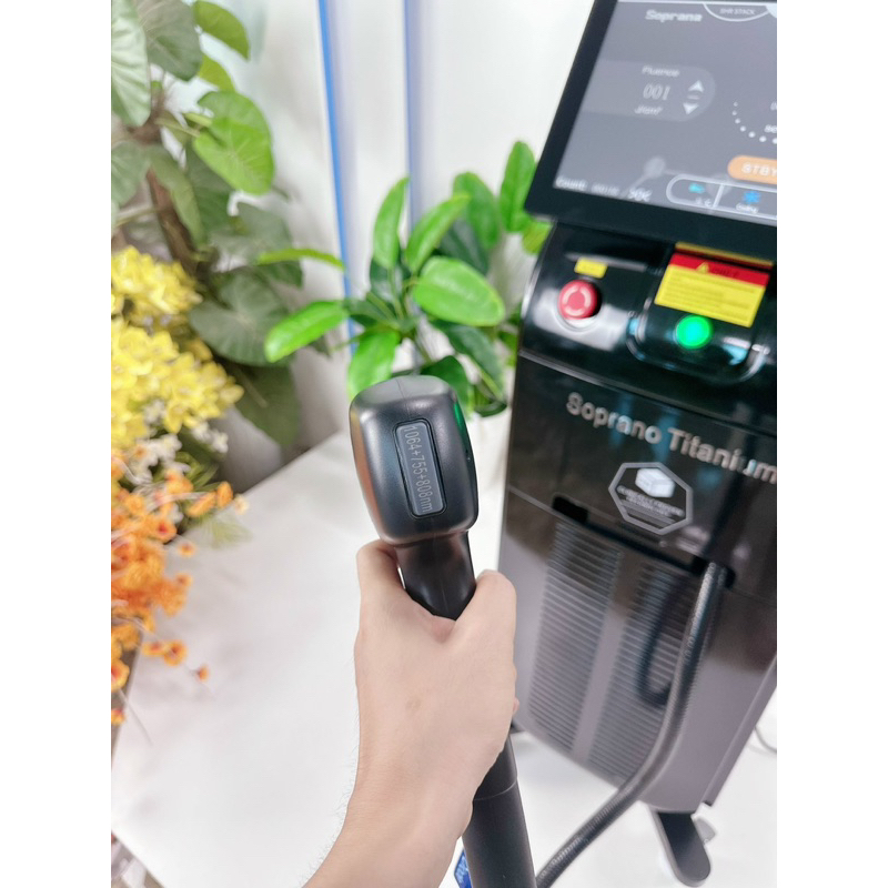 BH 24 tháng-Siêu phẩm triệt lông. Máy triệt lông Diose laser 808 Soprano titanium 1 tay cầm
