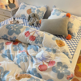 Bộ chăn ga gối Cotton Poly Nhập Khẩu chần bông dày mẫu Gấu Cherry Xanh Decor Home