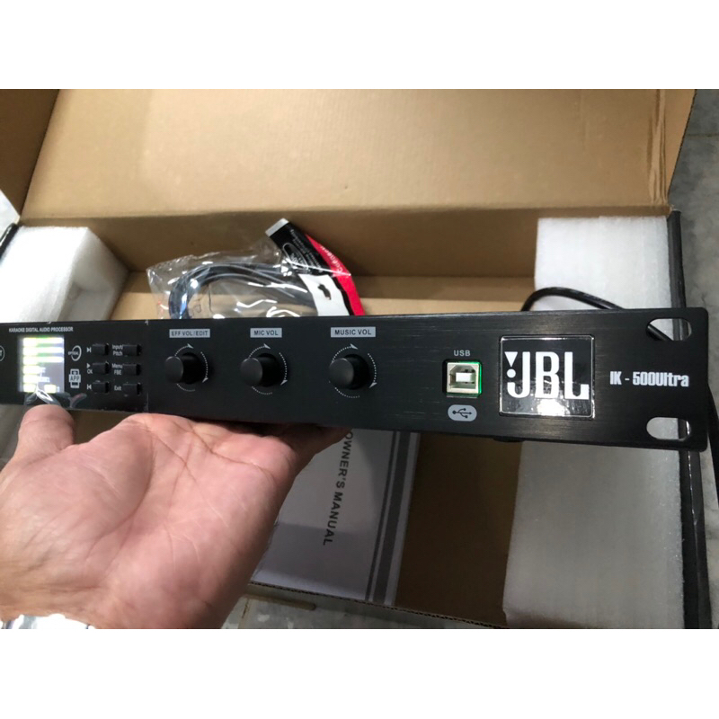 Vang số karaoke chuyên nghiệp JBL K5000 Ultra