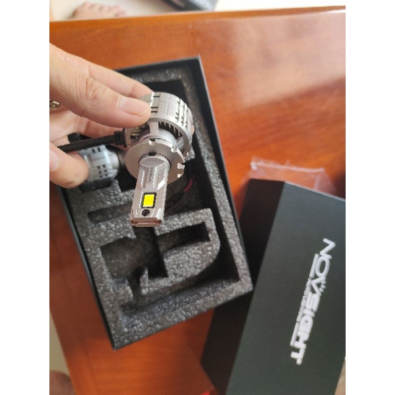 CHÂN D, NOVSIGHT N60, CHÍNH HÃNG