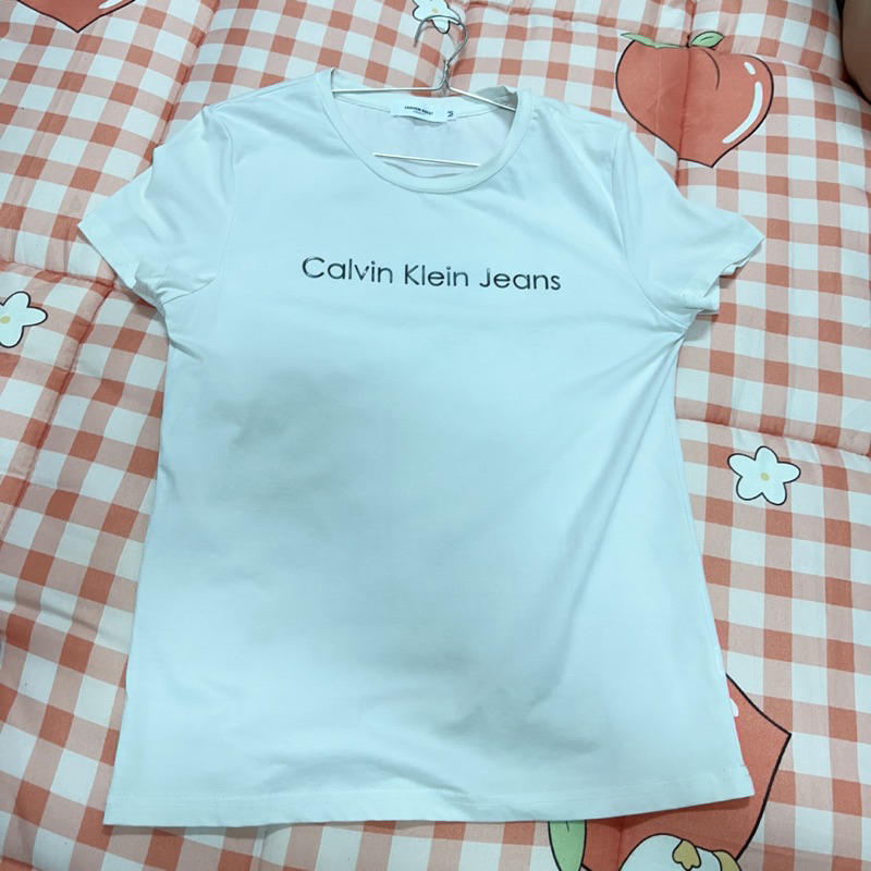 Áo thun nam nữ màu trắng cô tròn