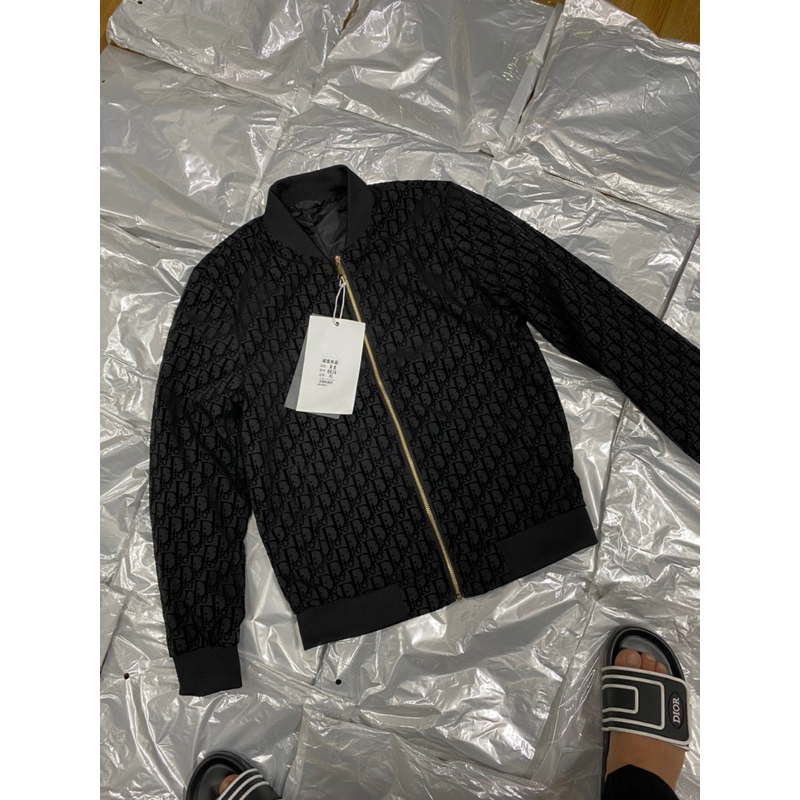 Áo khoác gió Bomber Dior vân nhung