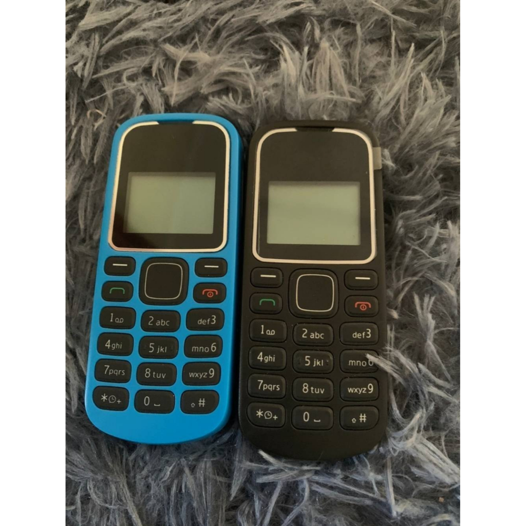 Điện Thoại Nghe Gọi V600 Và Nokia 128O Loa To Sóng Khỏe Kèm Pin Sạc