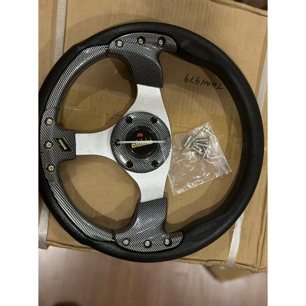 MOMO Vô Lăng Xe Hơi 13 inch / 320MM Bằng Da PVC + Nhôm