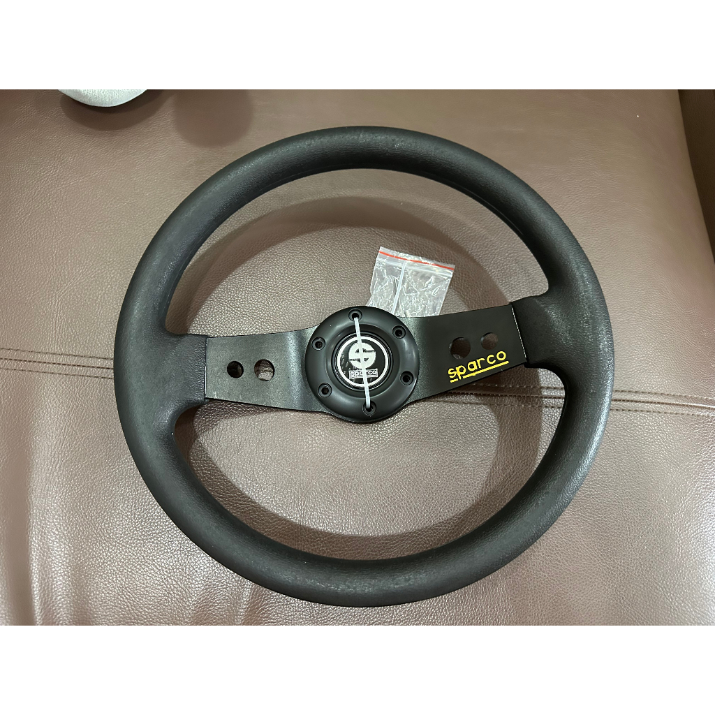 MOMO Vô Lăng Xe Hơi 13 inch / 320MM Bằng Da PVC + Nhôm
