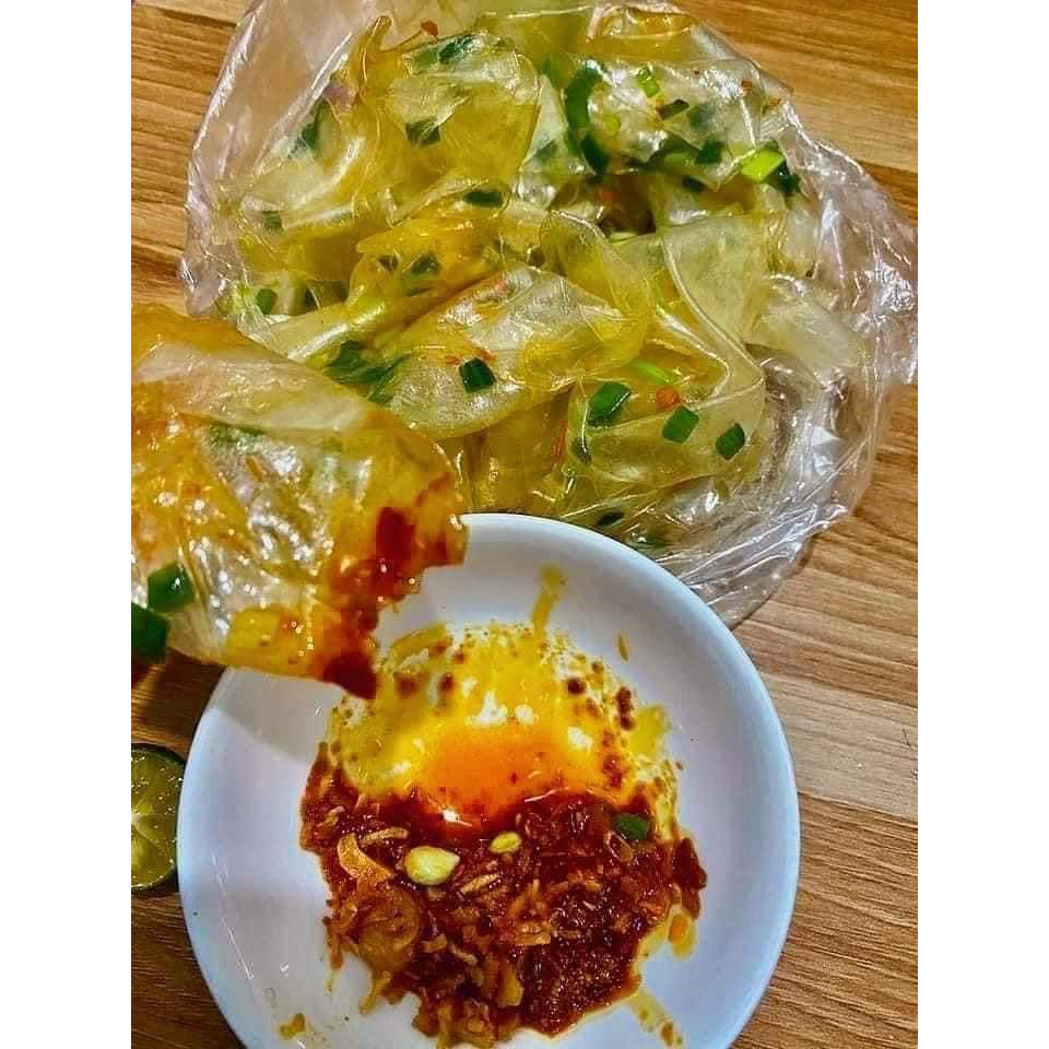 Bánh tráng  phơi sương muối sặc mỡ hành và loại không có mỡ hành