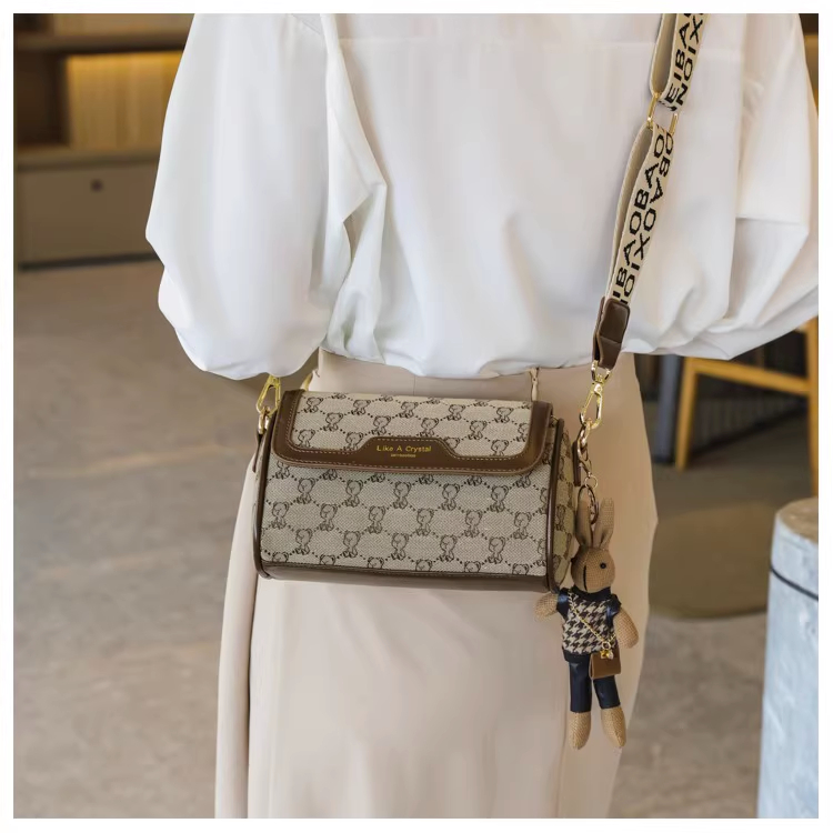 Túi Xách Đeo Chéo Nữ, Túi Xách Thời Trang Beibaobao S6924 Kèm Móc Khóa