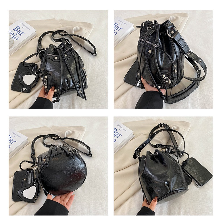 Túi đeo chéo nữ dây rút cá tính da Pu rõ vân