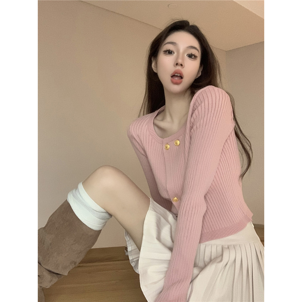 Áo khoác len cardigan dài tay cho nữ INFLACHI dáng ngắn croptop đính cúc giữa nhiều màu sắc M67 B2-24