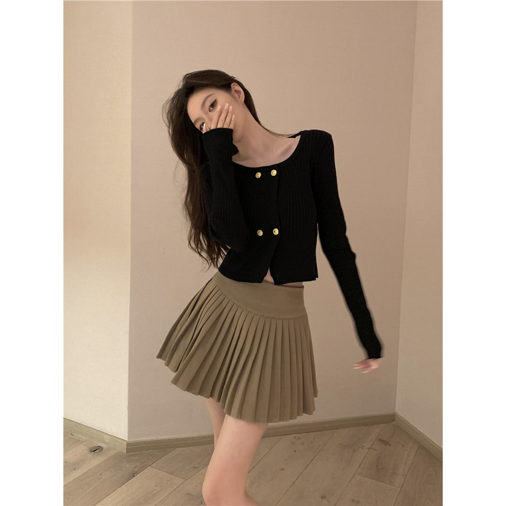Áo khoác len cardigan dài tay cho nữ INFLACHI dáng ngắn croptop đính cúc giữa nhiều màu sắc M67 B2-24