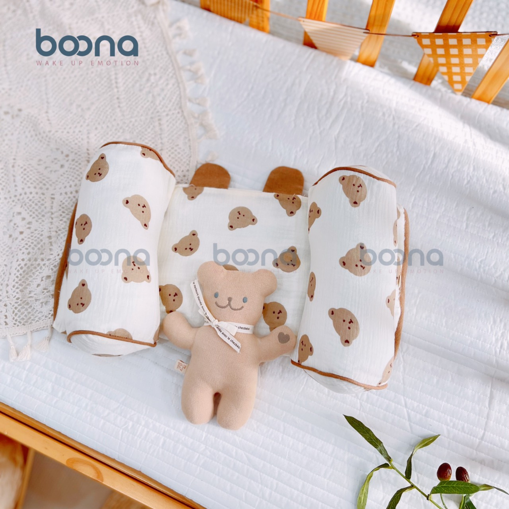 Gối định hình đầu Boona cho bé làm từ vải muslin cao cấp, êm ái, giúp bé ngủ ngon, chống méo đầu, bẹp gáy