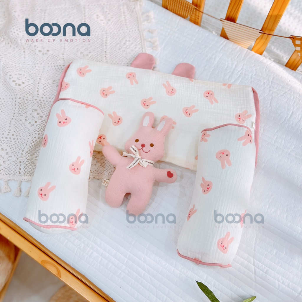 Gối định hình đầu Boona cho bé làm từ vải muslin cao cấp, êm ái, giúp bé ngủ ngon, chống méo đầu, bẹp gáy